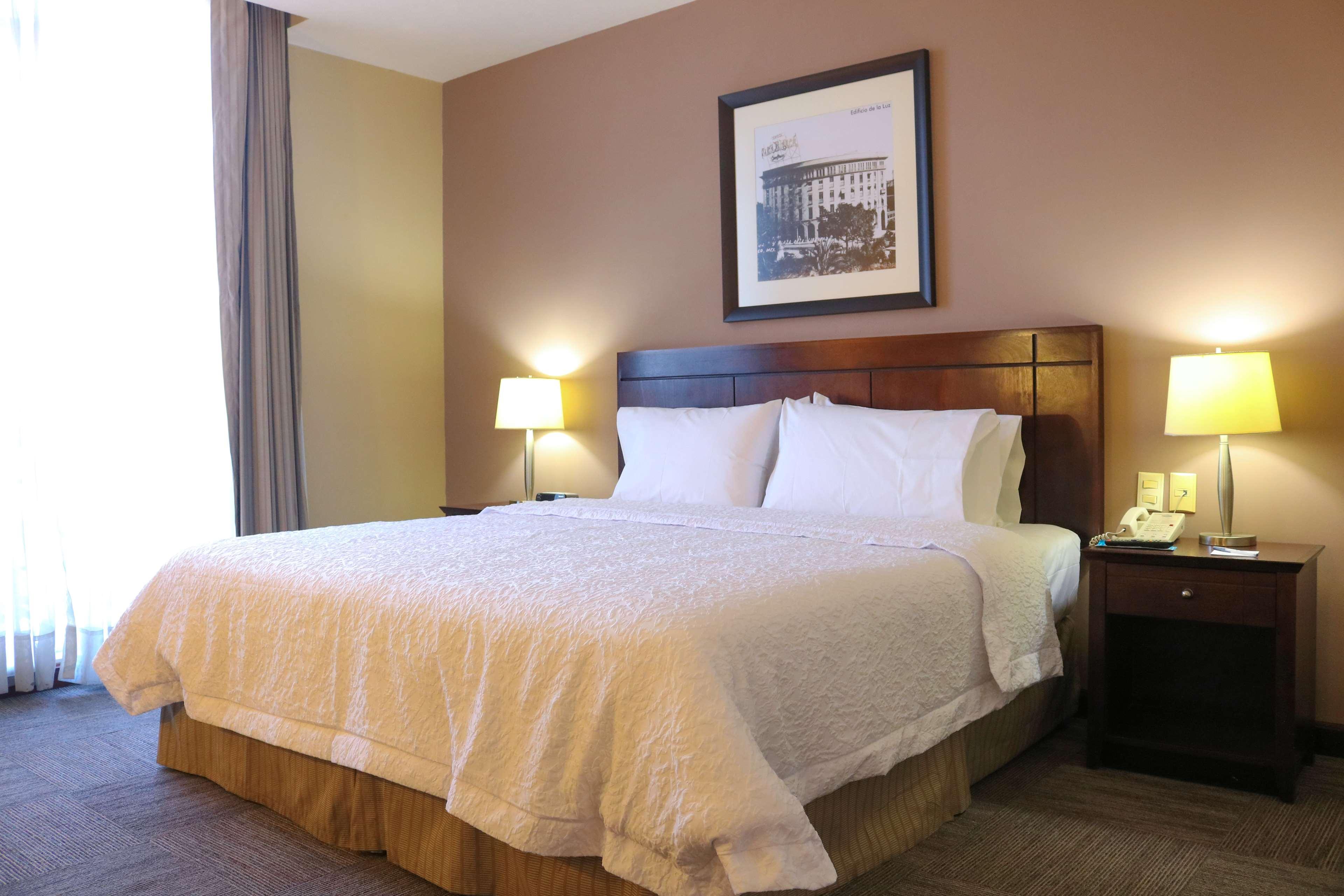 Hampton Inn Tampico Zona Dorada Екстер'єр фото