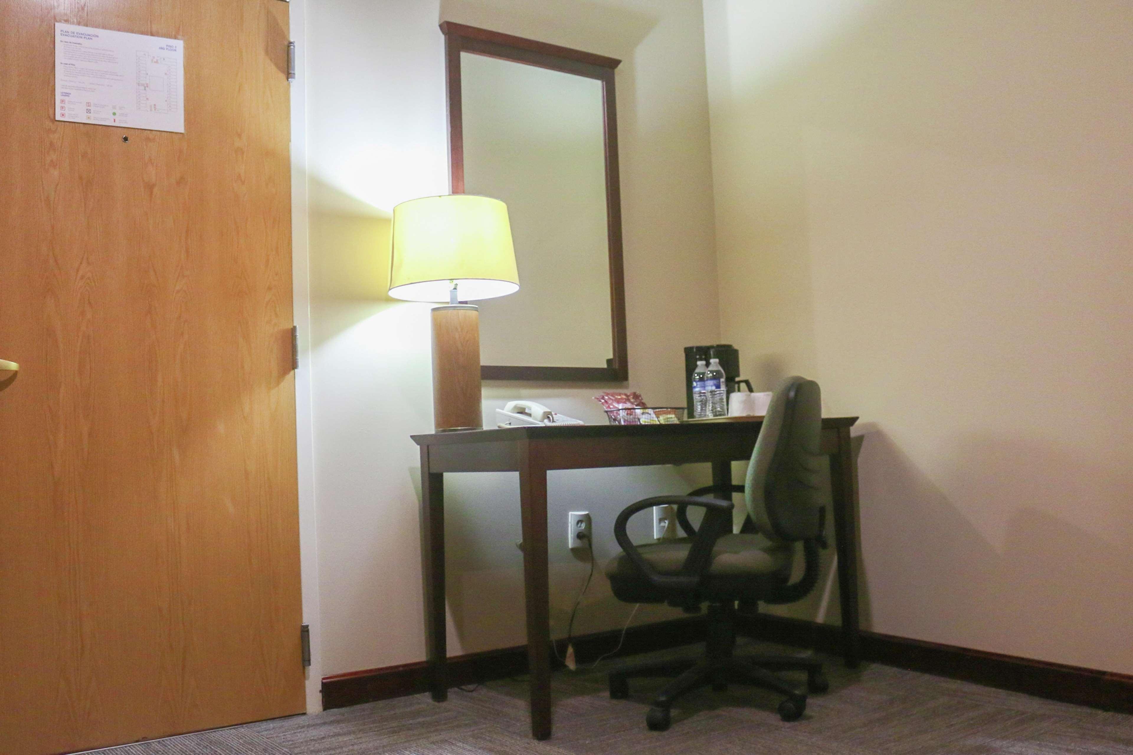 Hampton Inn Tampico Zona Dorada Екстер'єр фото