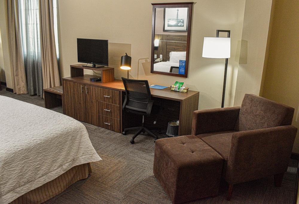 Hampton Inn Tampico Zona Dorada Екстер'єр фото